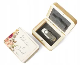 pamiatka-slubu-pendrive-slubny-pendrive-weselny-32-gb-szkatulka-twoje-wzory