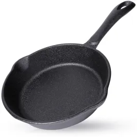 patelnia-zeliwna-litina-16-cm
