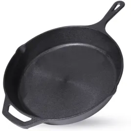 patelnia-zeliwna-litina-30-cm