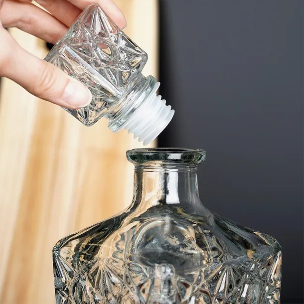 karafka-do-whisky-szklana-830-ml-kolor-przezroczysty