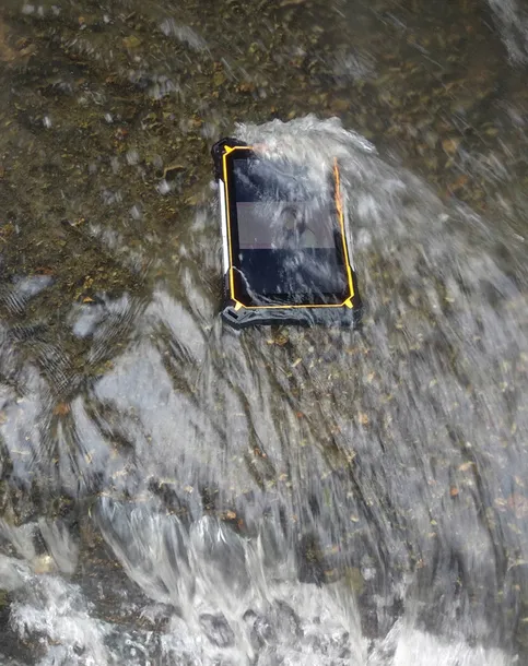rugged-tablet-8-4-64gb-mtk6797-ip68-typ-obudowy-all-in-one