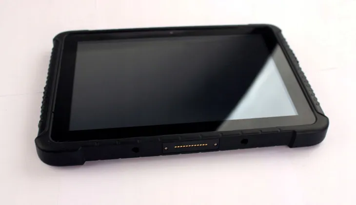 rugged-tablet-10-8-128gb-win10-ip65-marka-chipol