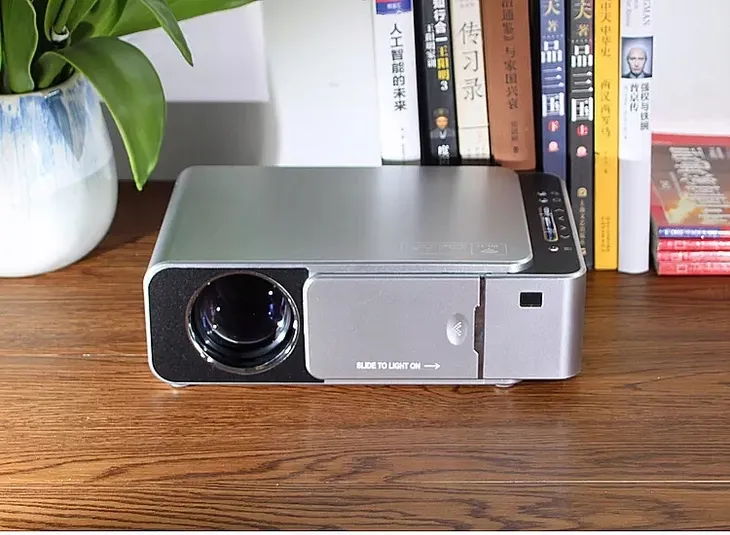 projektor-t6-hdmi-usb-multimedia-glebokosc-produktu-17-cm