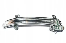 kierunkowskaz-lusterka-prawy-bmw-e84-f20-f21-f23-f30-f31-f32-f33-f34-f36
