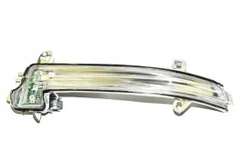 kierunkowskaz-lusterka-lewy-bmw-e84-f20-f21-f22-f23-f30-f31-f32-f33-f34-f36