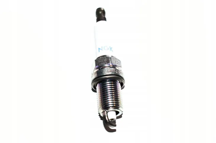 swieca-zaplonowa-bmw-e46-e65-e60-e87-e81-e90-316-srednica-gwintu-14-mm