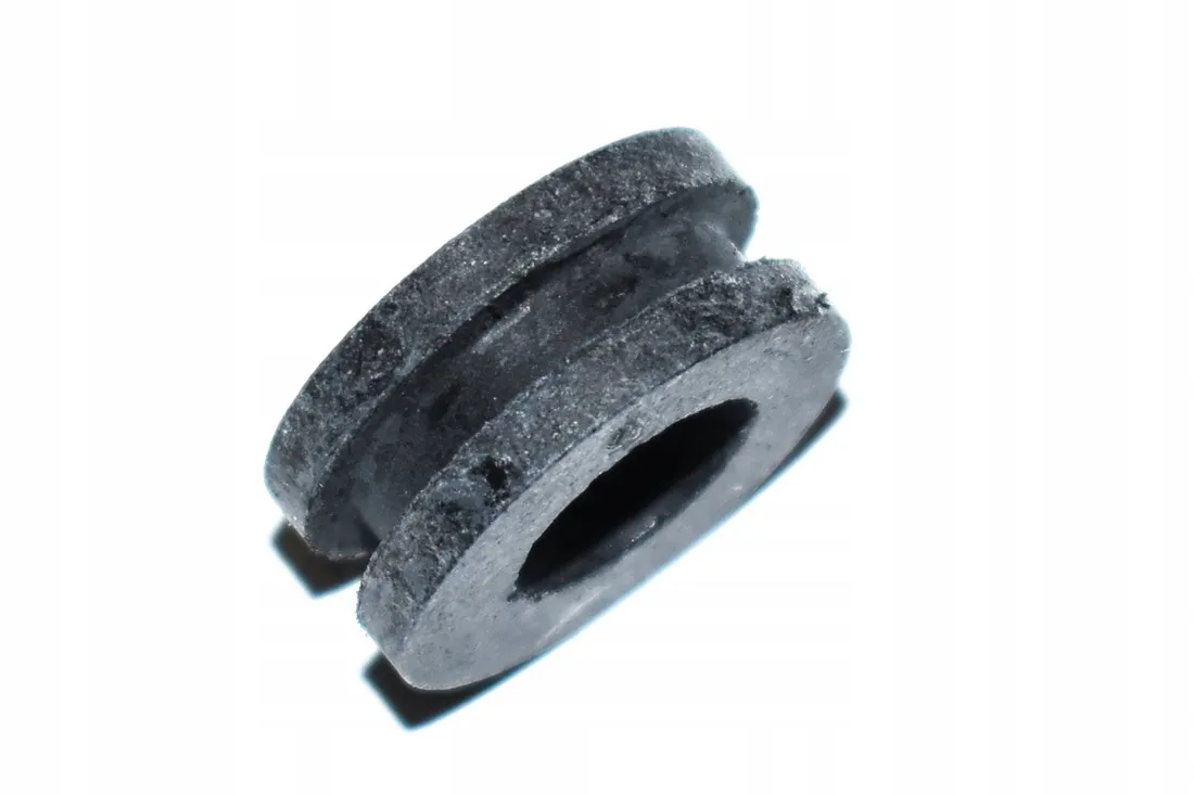 koncowka-gumowa-bmw-e38-e39-e46-e53-e60-e63-e64-e65-e66-e70-e83-e90-e92-e93