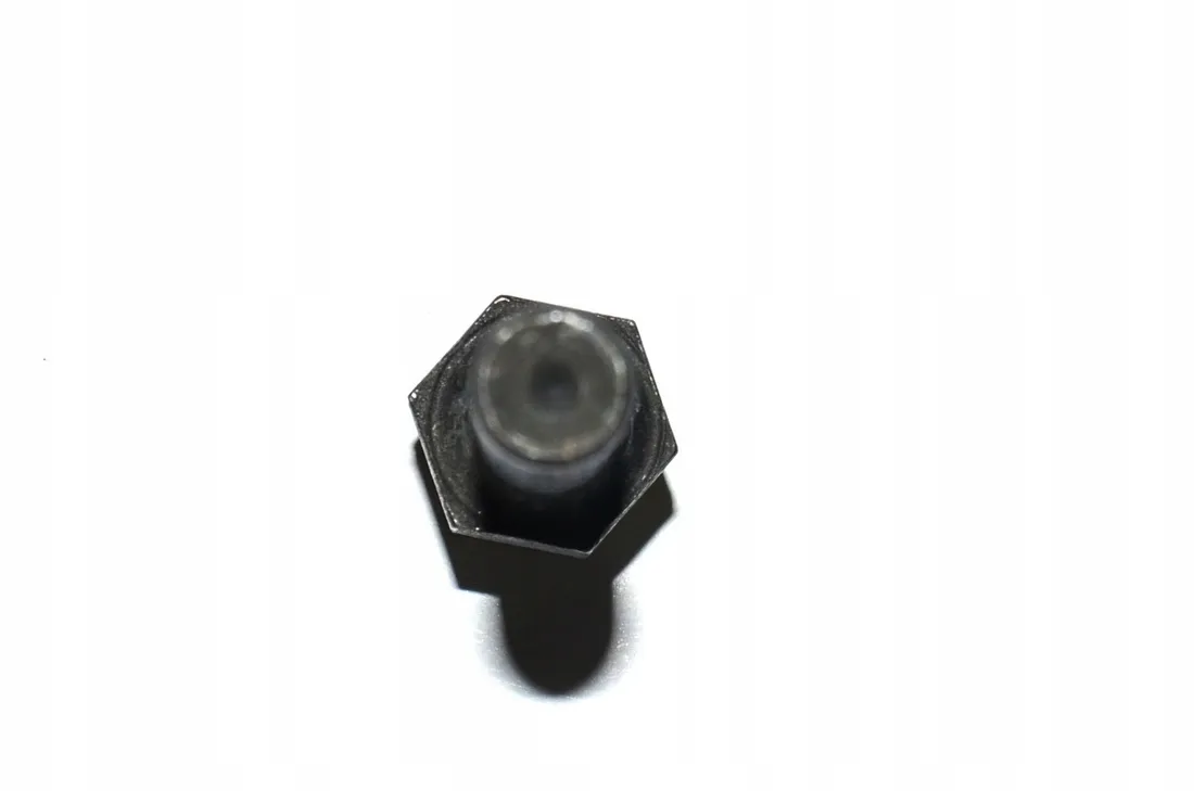sworzen-bloku-silnika-bmw-e38-e46-e39-e53-e60-e63-e65-e70-e71-e83-e87-e90