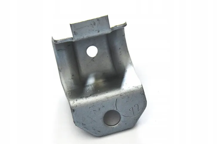 uchwyt-gumy-stabilizatora-tyl-przod-bmw-e24-e28-e32-e34-e36-e38-e46-e85-z3-producent-czesci-bmw-oe