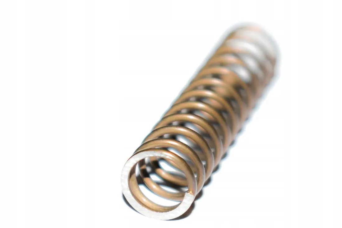 sprezyna-naciskowa-pompy-oleju-bmw-e60-e61-e63-e64-e90-e92-e93-m5-m6-m3