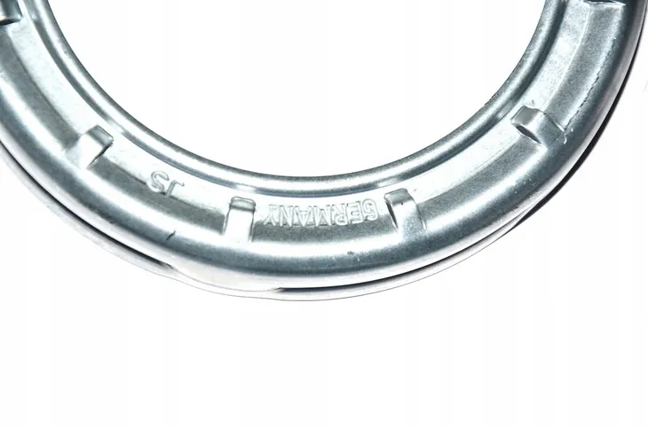 pokrywa-sruby-pompy-paliwa-bmw-e46-e39-e53-e60-e61-e63-e64-e65-e83-x3-typ-silnika-benzyna-diesel