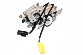 zamek-maski-przod-lewy-aktywny-bmw-f40-g20-g21-g80-g82-m3-m4-318-320-330