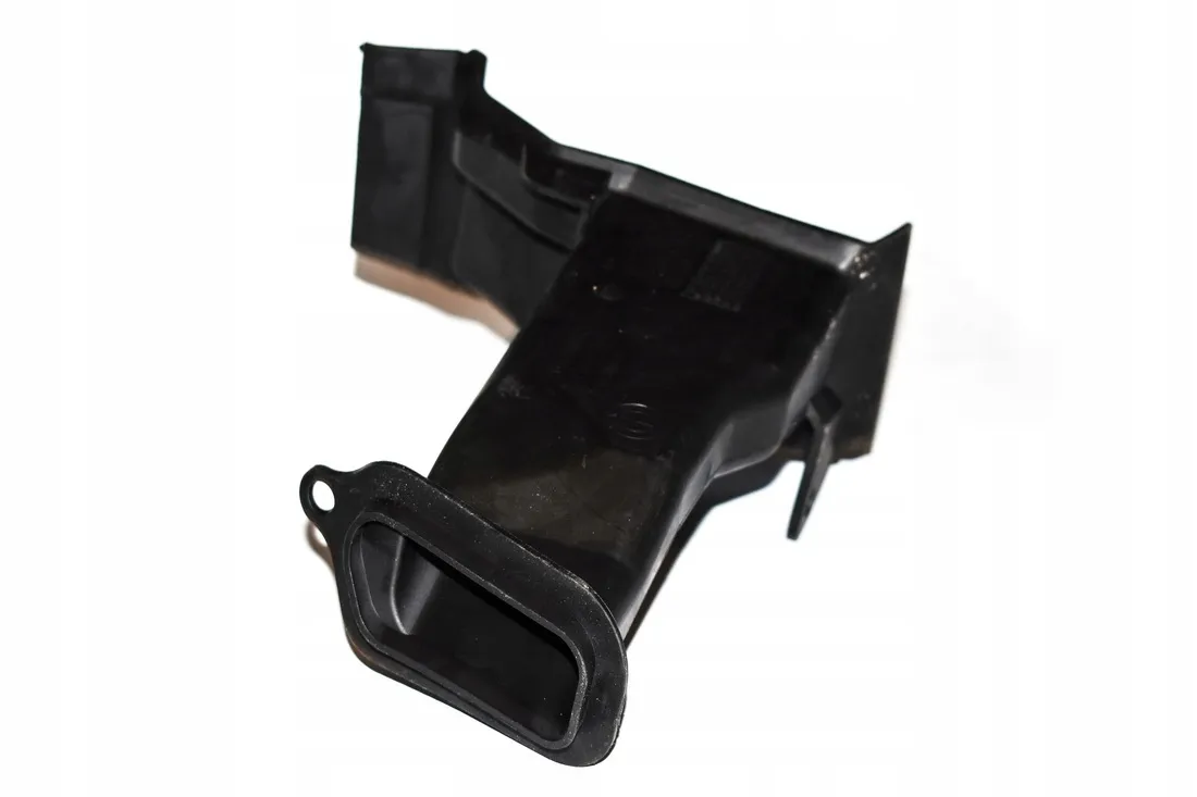 odplyw-wody-lewy-bmw-e81-e82-e84-e87-e88-e90-e91-e92-e93-64316925977-stan-nowy