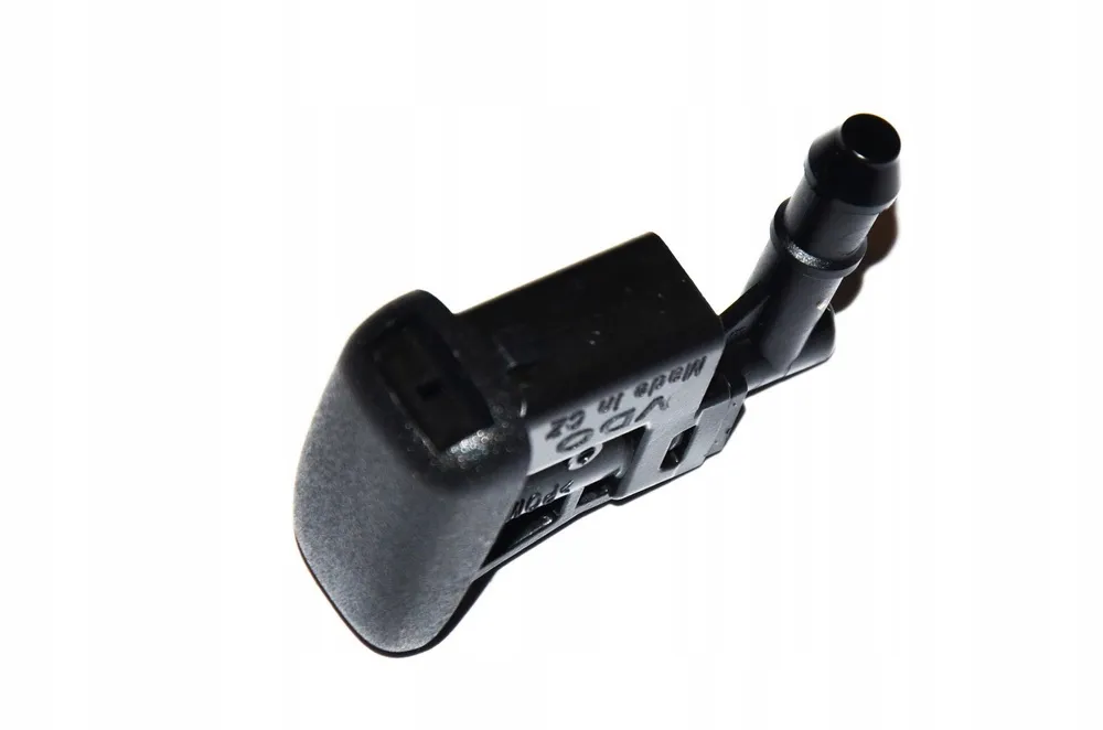 dysza-spryskiwacza-bmw-e81-e82-e85-e86-z4-e87-e88