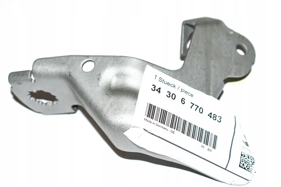uchwyt-elasty-przewodu-ham-l-bmw-e81-e82-e84-e87-e88-e90-e91-e92-e93-stan-nowy