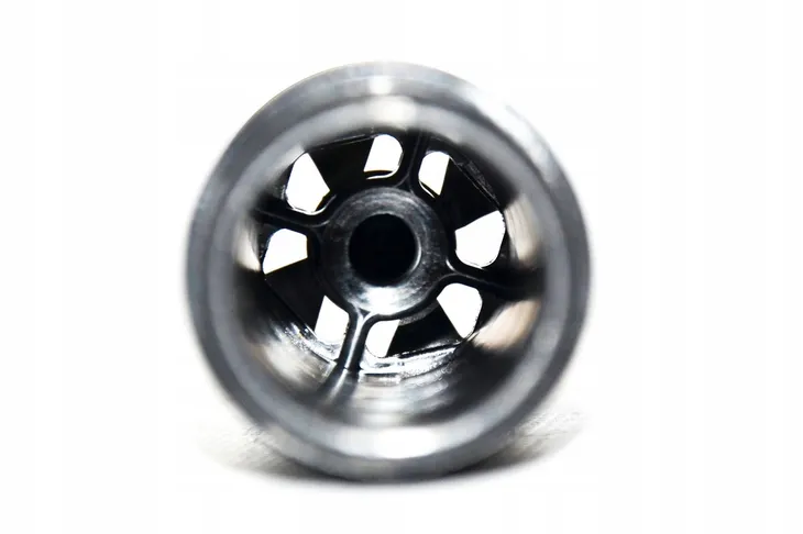 gniazdo-obudowy-filtra-oleju-bmw-e53-x5-e60-e61-e63-e64-e65-e66-jakosc-czesci-zgodnie-z-gvo-o-oryginal-z-logo-producenta-samochodu-oe