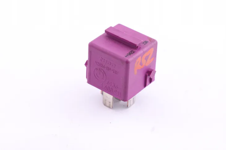 przekaznik-signalviolett-bmw-114-e12-e21-e23-e24-e28-e3-e30-e31-e32-mini-wersja-europejska