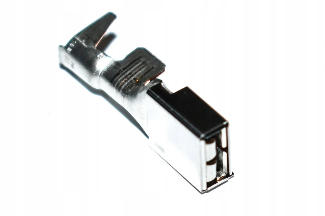 styk-gniazda-elo-bmw-e36-e38-e46-e39-e53-e60-mini-stan-nowy