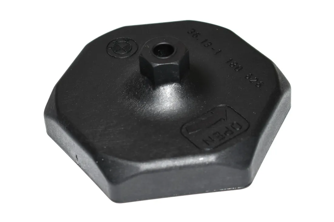 klucz-do-kolpaka-bmw-e23-e24-e28-e30-e31-e32-e34-e36-e38-e39-e46-e60-e90