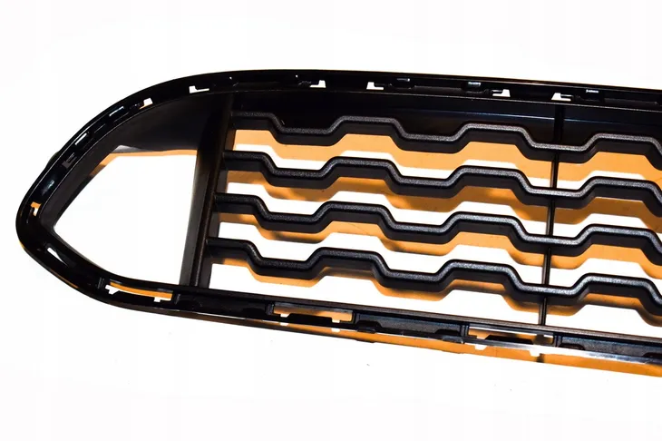 pierscien-chromowany-kontrolera-bmw-e70-e71-e81-stan-nowy-funkcje-sterowanie-radiem-nawigacja