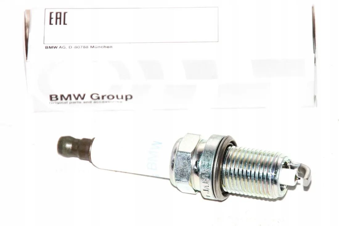 swieca-zaplonowa-bmw-e46-e65-e60-e87-e81-e90-316-stan-nowy