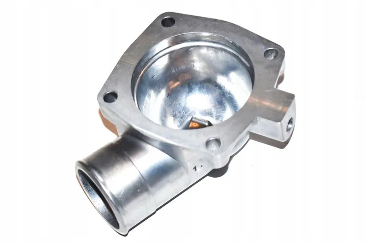 obudowa-termostatu-bmw-e12-e23-e24-e28-e3-e9-525-typ-samochodu-samochody-osobowe