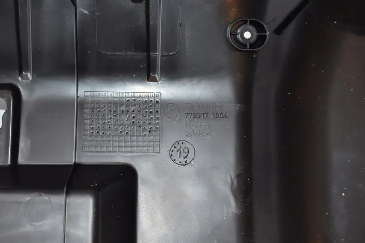 oslona-krawedzi-ladunkowej-bmw-e23-e28-producent-czesci-bmw-oe