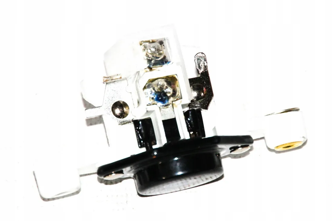 regulator-napiecia-regler-bmw-e12-e28-e30-e34-e36