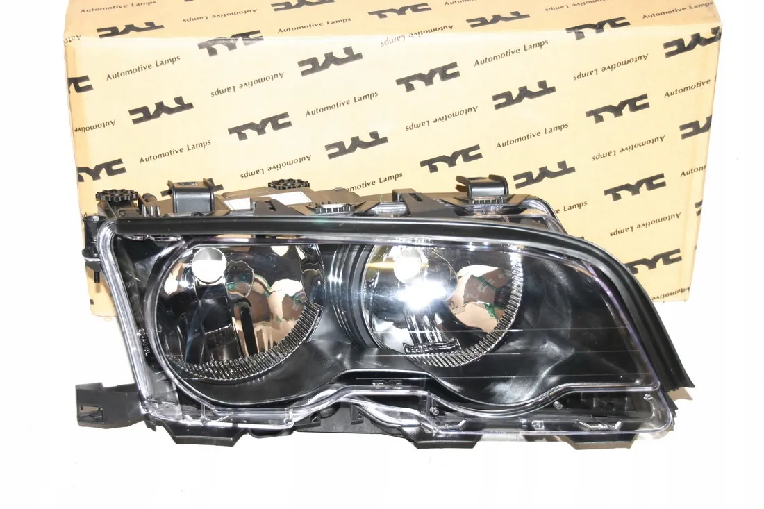 reflektor-prawy-bmw-e46-coupe-cabrio-318-320-323-stan-nowy