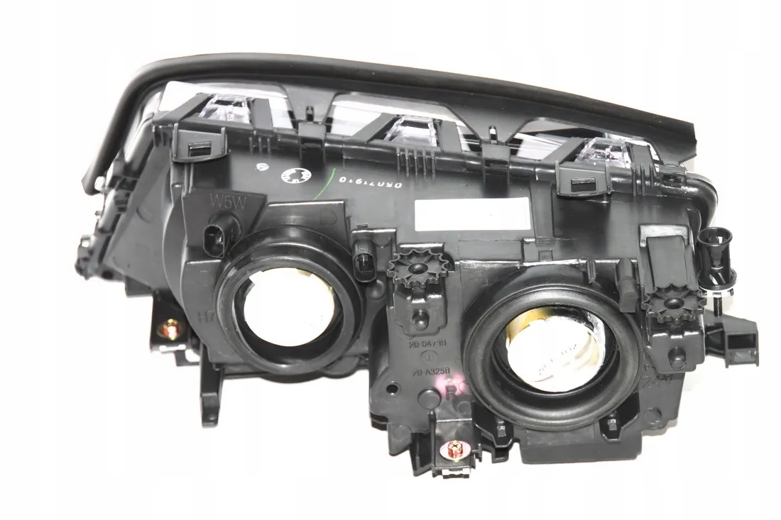 reflektor-prawy-bmw-e46-coupe-cabrio-318-320-323