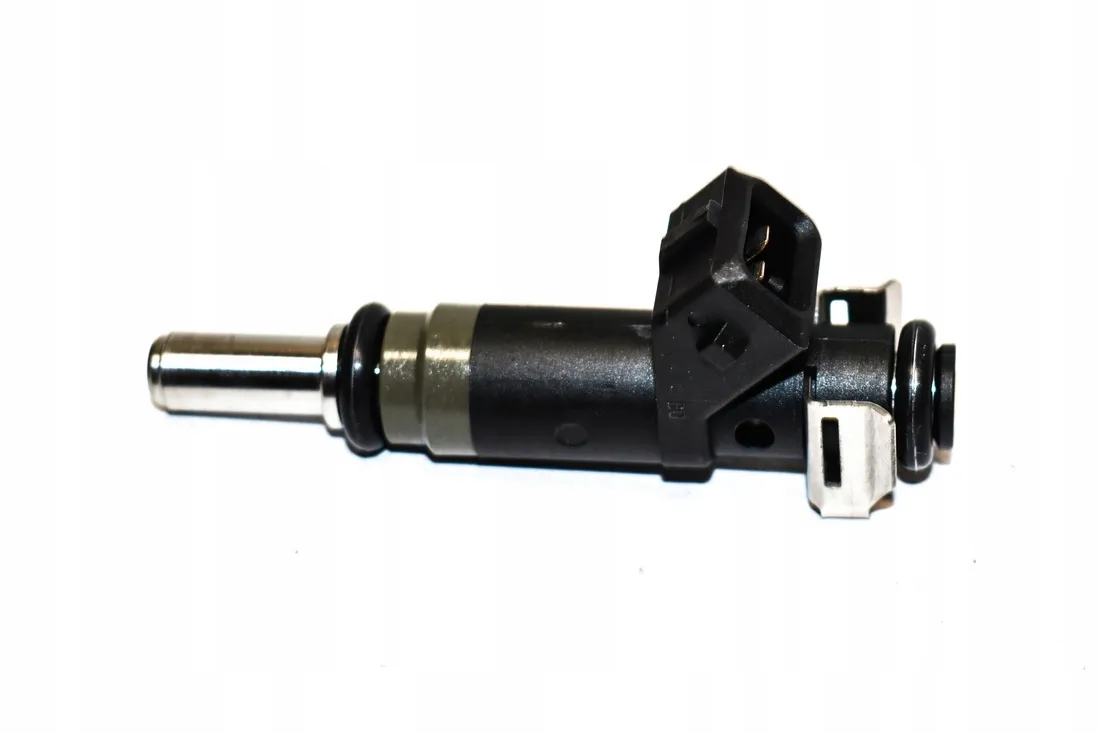 wtryskiwacz-bmw-e46-e83-e85-e87-e90-e91-318-316