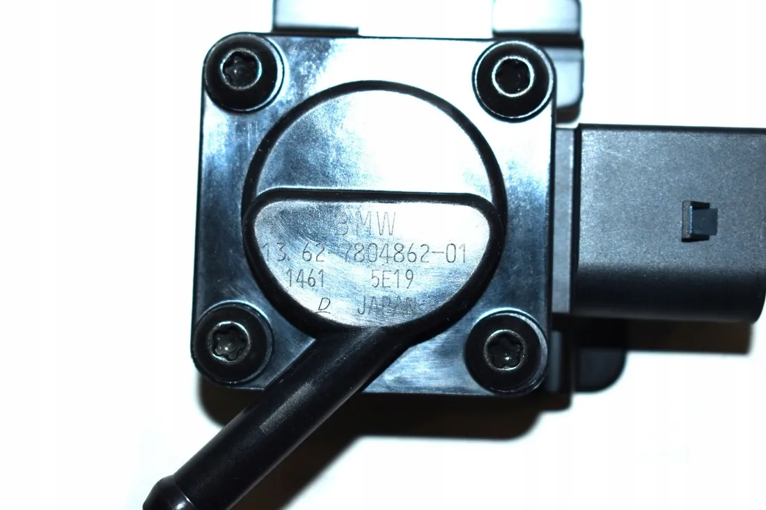 czujnik-cisnienia-spalin-bmw-e60-e61-e70-e83-e90-stan-nowy