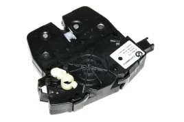 zamek-pokrywy-bagaznika-bmw-e70-x5-3-0d-3-0si-3-5d