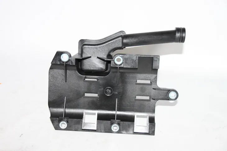 przewod-ssacy-pompy-wody-bmw-e81-e87-e90-e91-e92-producent-czesci-bmw-oryginalne-oe