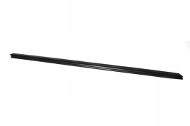 uszczelka-zewn-szyby-drzwi-prawa-bmw-e30-sedan