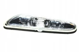 kierunkowskaz-boczny-lewy-bmw-e90-e91-e92-e93