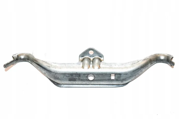 obejma-zaciskowa-gorna-bmw-e90-e91-e92-e93-323i-stan-nowy-producent-czesci-bmw-oe