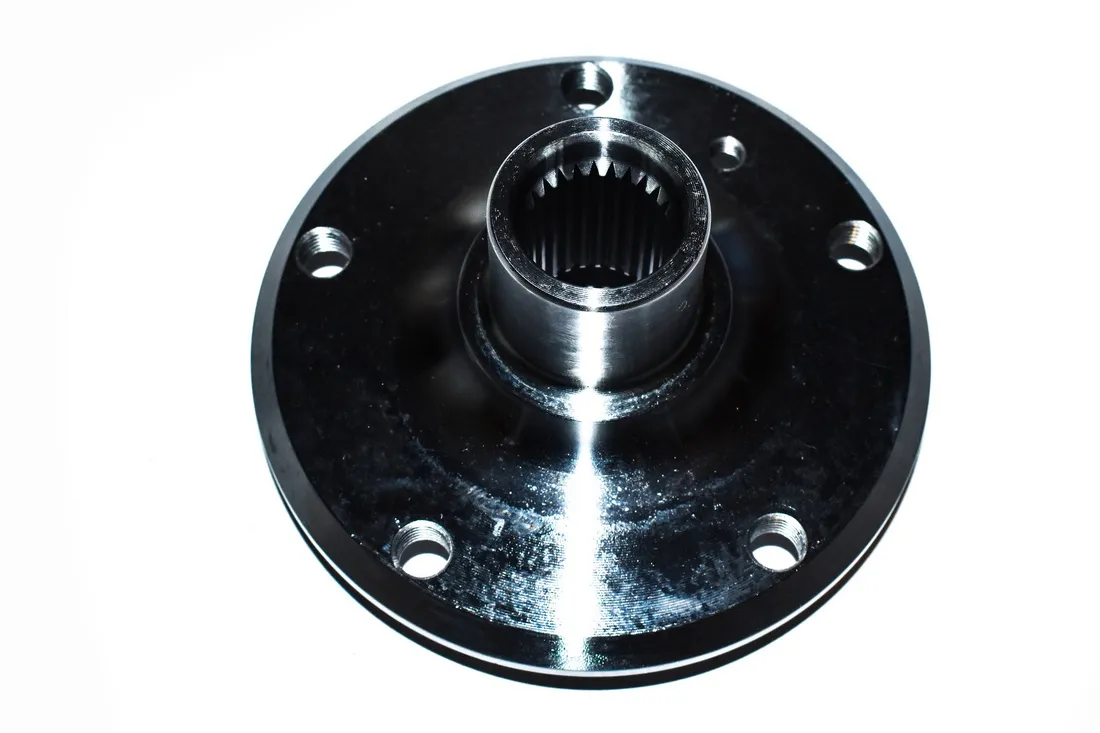 piasta-kola-tyl-bmw-e87-e81-e90-e92-e93-116-118