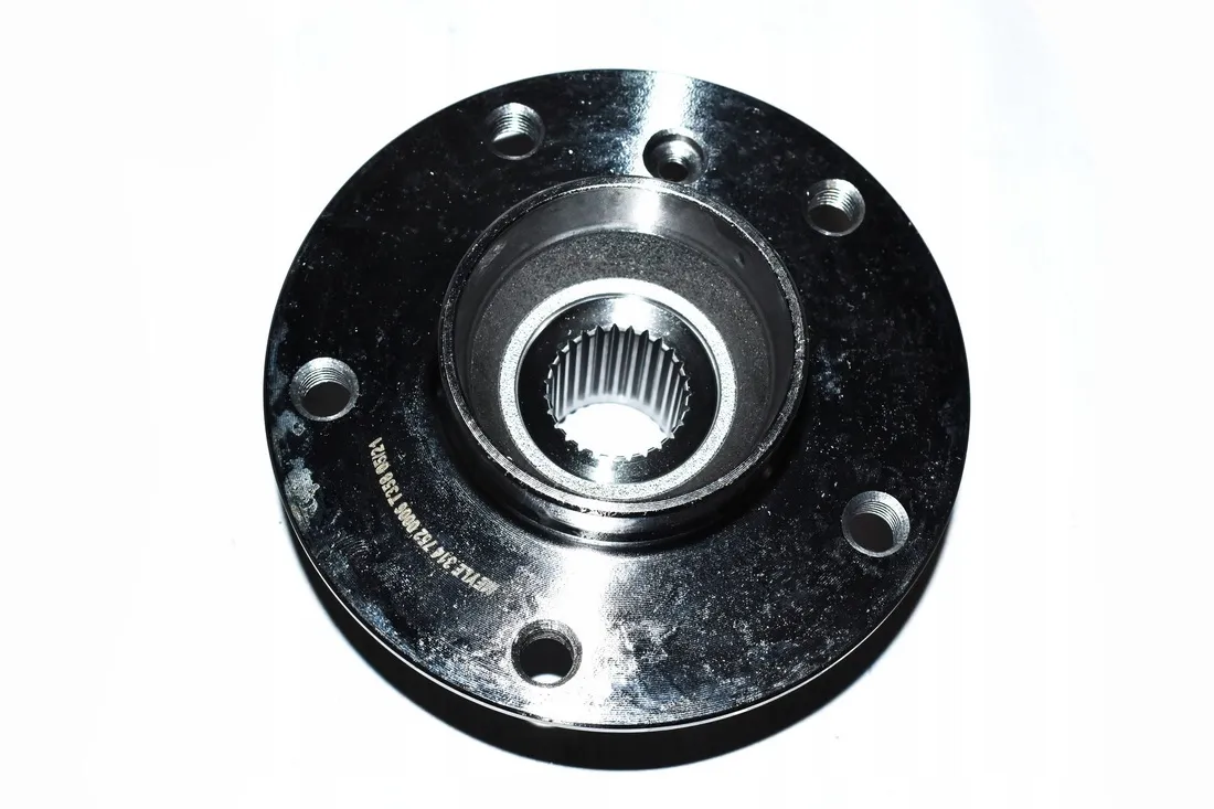 piasta-kola-tyl-bmw-e87-e81-e90-e92-e93-116-118-stan-nowy