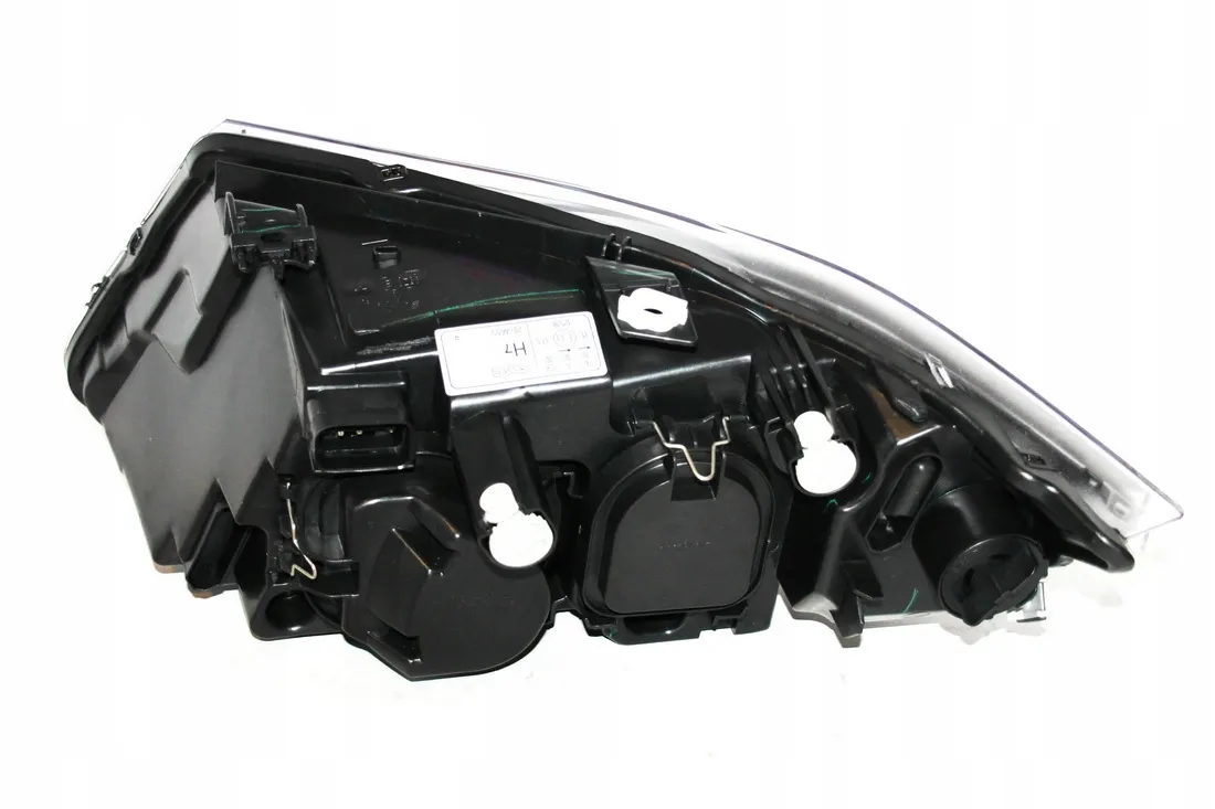 reflektor-prawy-bmw-e90-e91-316-318-320-323-325