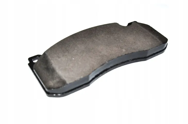 klocki-hamulcowe-przod-e90-e91-e87-e81-performance-waga-z-opakowaniem-4-kg