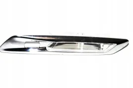 kierunkowskaz-boczny-prawy-bmw-f10-f11-520-523-525