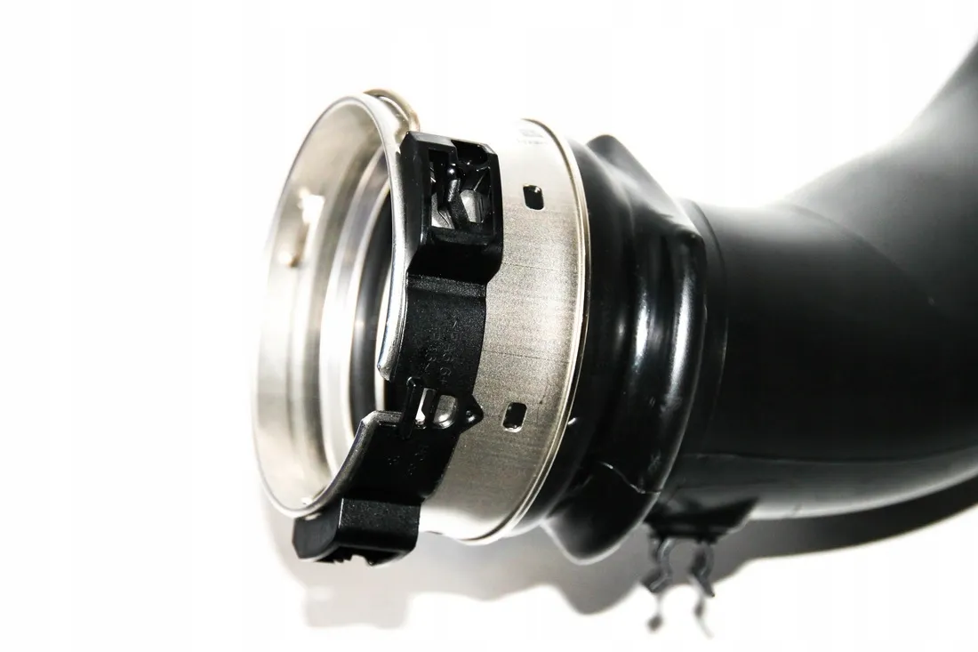 przewod-intercoolera-bmw-e82-e84-x1-e88-e90-e91-e92-e93-320-318-316-118-130-stan-nowy