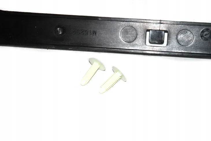przewod-intercoolera-bmw-e82-e84-x1-e88-e90-e91-e92-e93-320-318-316-118-130-wersja-europejska