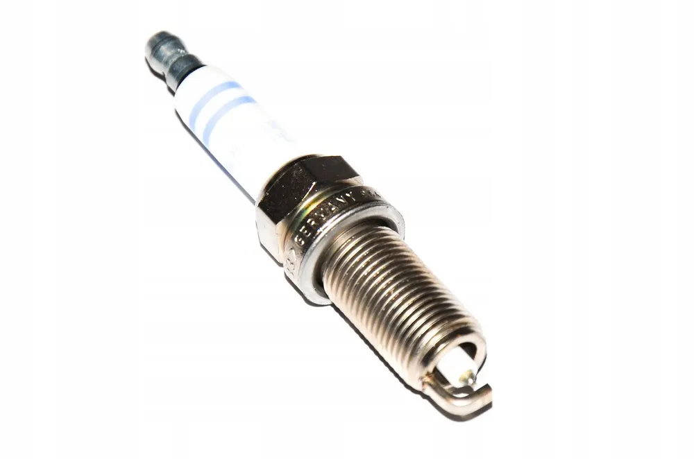 swieca-zaplonowa-bmw-e60-e87-e81-f25-x5-x3-e63-e83-e90-e91-e61-n52-n51