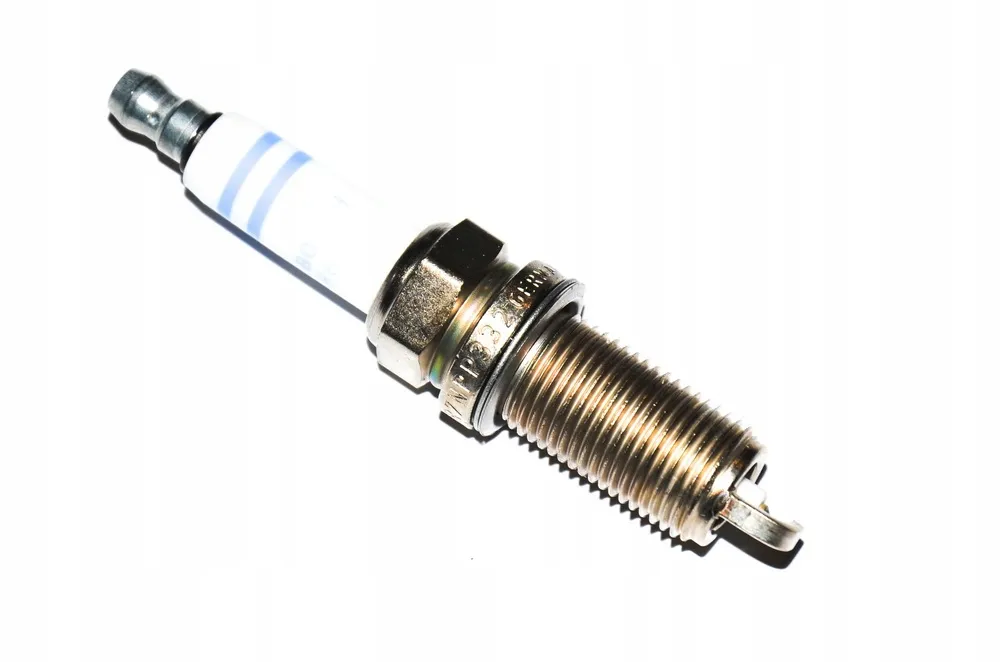 swieca-zaplonowa-bmw-e60-e87-e81-f25-x5-x3-e63-e83-e90-e91-e61-n52-n51