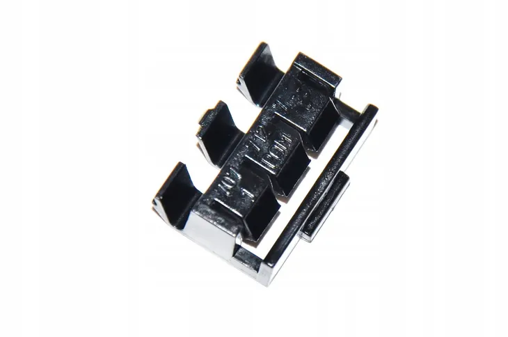 zaczep-relingu-dachowego-bmw-e81-e82-e87-e87n-e90-e90n-e92-e92n-51137077127-kolor-czarny