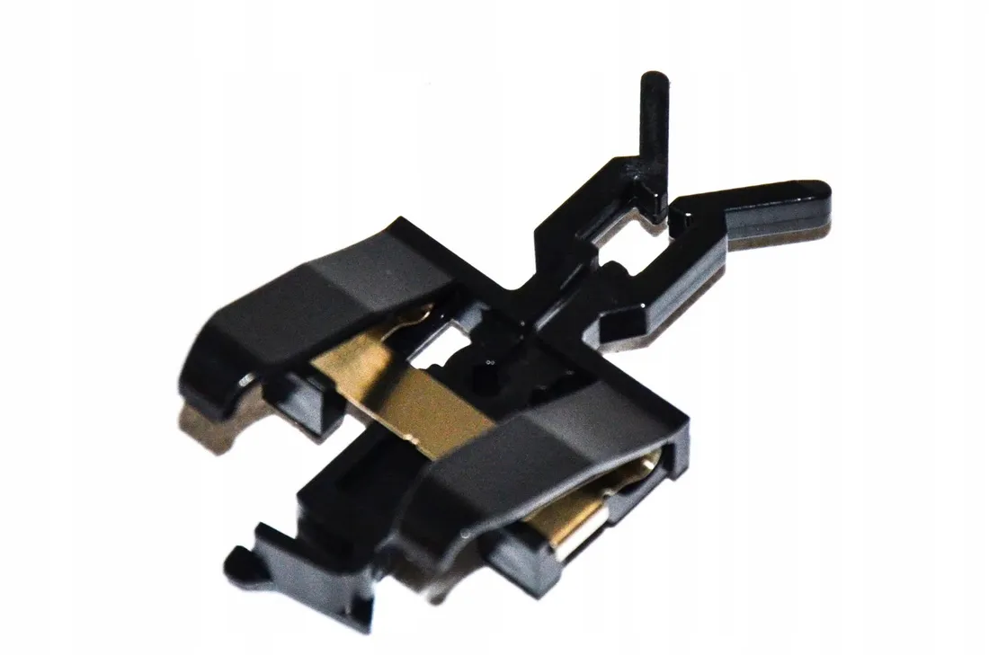 hak-mocowanie-szyberdachu-bmw-e34-e32-e39-e53-x5-e60-e65-e83-x3-730-735-740