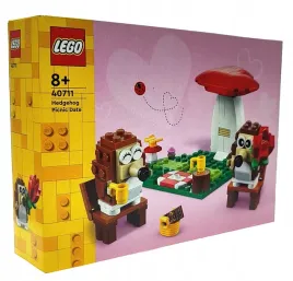 lego-iconic-piknik-pary-jezykow-40711