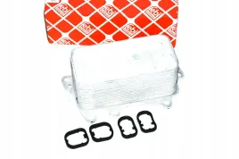 chlodnica-oleju-bmw-e70-e71-f01-f07-f10-f11-f12-f15-f26-f31-f32-f36-330-335